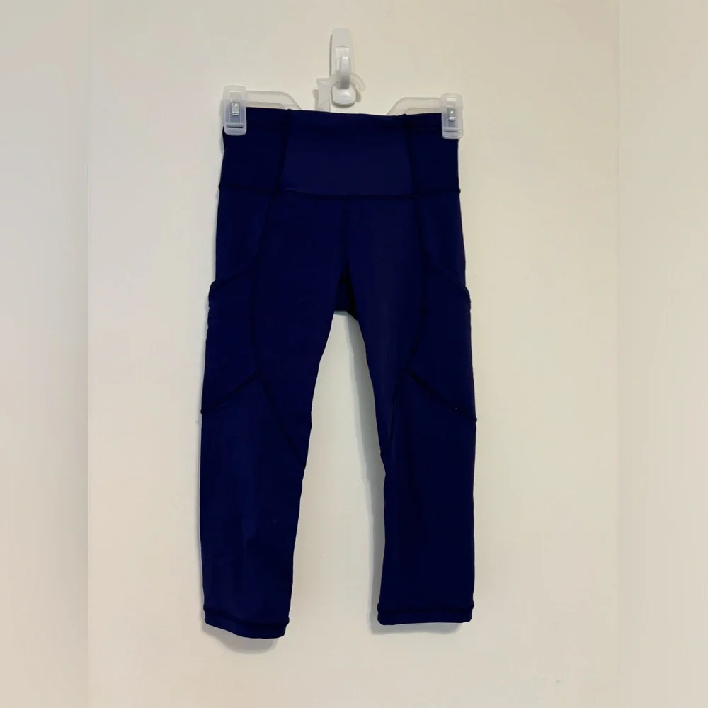 Lululemon Bottoms Bundle Older Styles - Picture 6 of 12